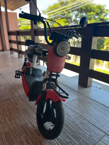 Scooter elétrica