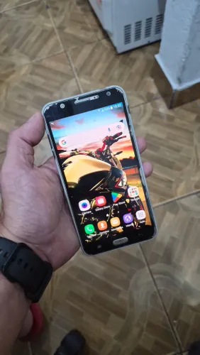Celular Samsung J7 