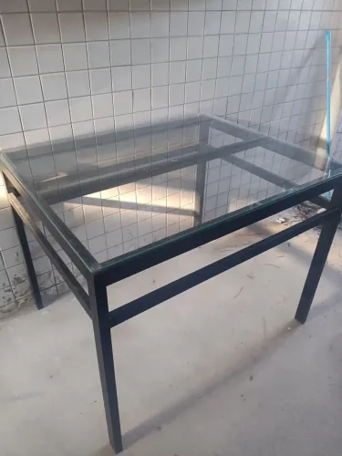 Mesa tampo de vidro 110x0,90