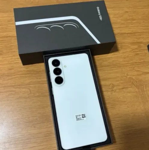 Samsung Galaxy S26+ - 512GB e 12GB RAM