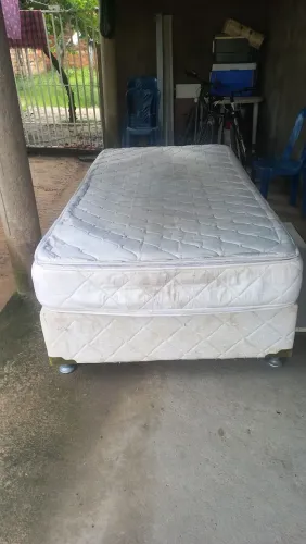 Vende-se cama $200