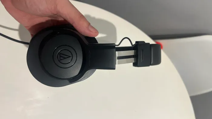 Fone de Ouvido Profissional - Áudio Technica M20x
