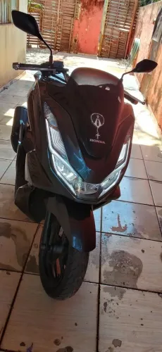 Vendo PCX 160 2024 única dona 