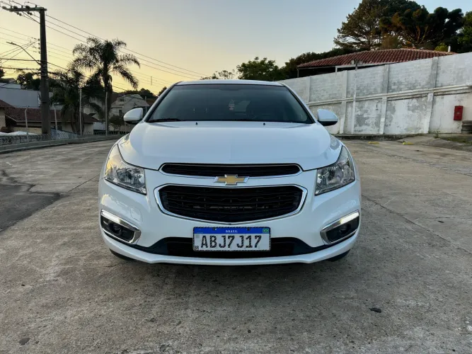 Chevrolet Cruze HB Sport LT 1.8 16V Flexp. 5P AUT 2015
