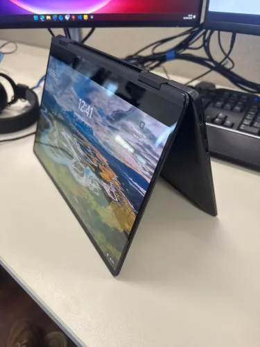 Galaxy Book 3 360 i5 13th 8Gb Ram 256 SSD