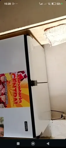 Freezer estou vendendo pq tenho dois e duas geladeira 
