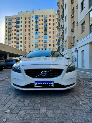 Volvo V40 T-4 2.0 Aut./mec. 2014