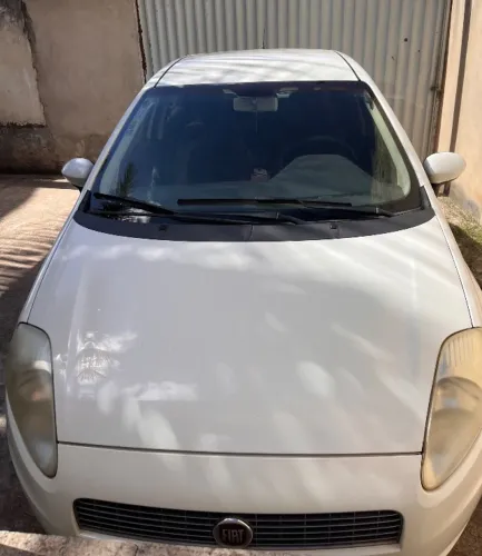 Fiat Punto Essence 1.6 Flex 16V 5P 2011