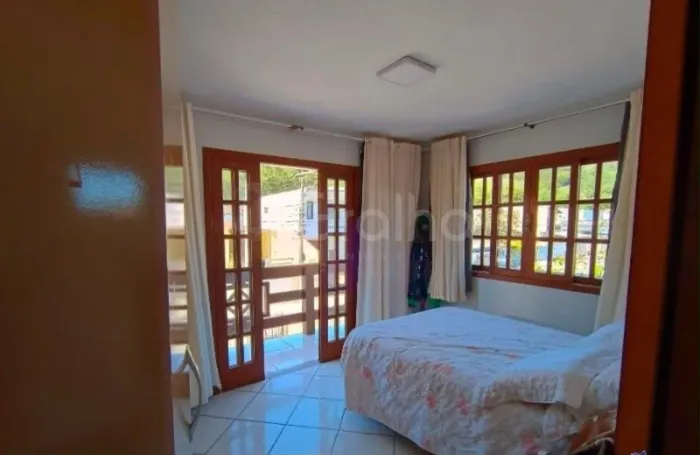 Casa no Ipiranga com 180,00 m2