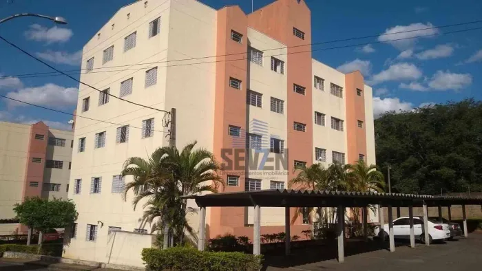 Apartamento para Locação no Núcleo Residencial Presidente Geisel  3 Dormitórios, 77m² e Sa