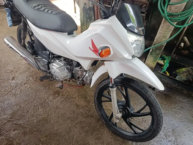 Honda pop 110 . Perfeito estado