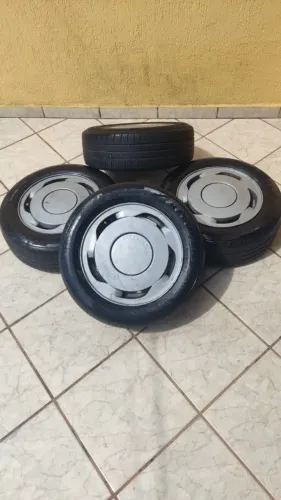 Rodas Acapulco Originais VW aro 14 Furação 4x100 pneus como nas fotos , Leia o anúncio to