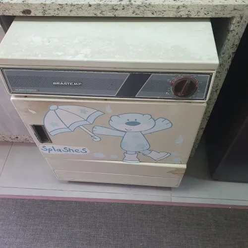 Secadora de roupas Brastemp