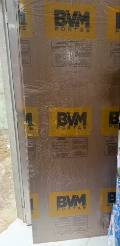 Porta folha em Jatobá nova
