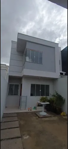 Alugo belíssima casa em Ouro Verde - Rio das Ostras