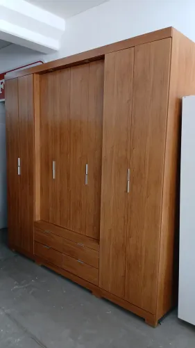Roupeiro 100% MDF