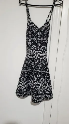 Vestido abercrombie 16 anos neoprene lindo