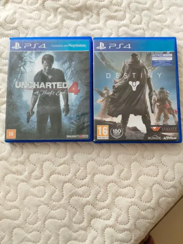 Vendo 2 jogos originais e seminovos ps4.