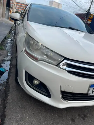 Citroen C4 Lounge Tendance 2.0 Flex 4P Aut. 2014