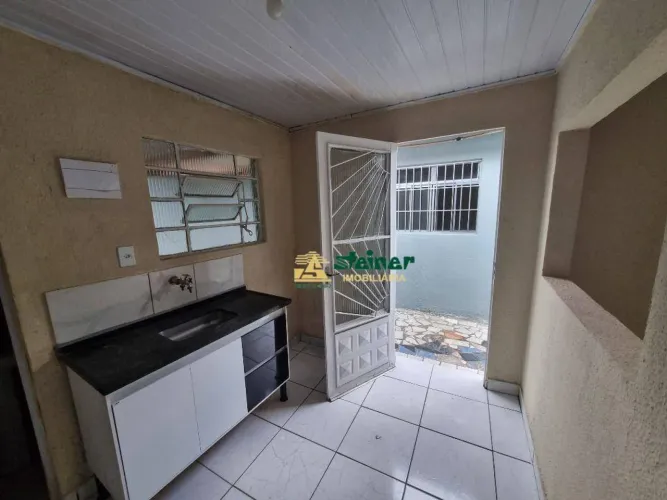 Casa com 1 dormitório para alugar, 50 m² por R$ 999,00/mês - Itaim Paulista - São Paulo/SP