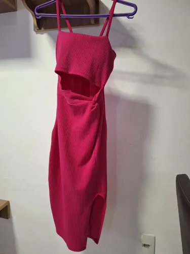 Roupas feminina - veste P e M (36 ao 38)
