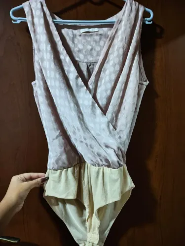 Vendo roupas seminovas