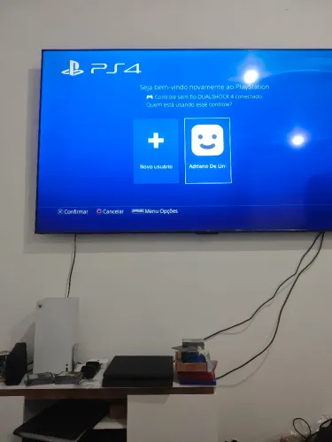 PS4 1 tb+3 jogos+controle