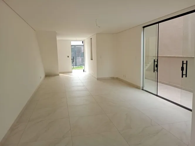 Casa com 3 dormitórios à venda, 162 m² por R$ 1.190.000,00 - Santa Branca - Belo Horizonte