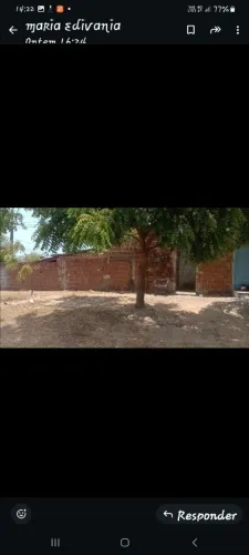 Vendo casa pronta pra mora  super tranquilo pra quem busca paz e sucego 