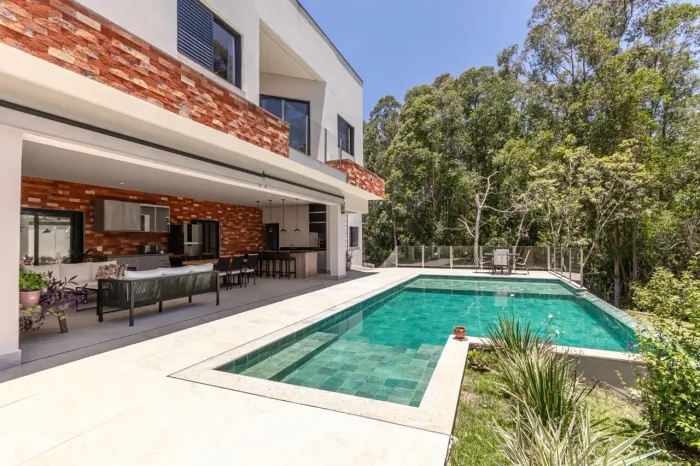 Casa à venda em Itu, com 700m² | Condomínio de alto padrão Terras de São José II | CA5035