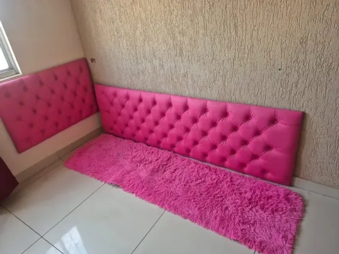 Cabeceira e Armário de Cabeceira para Cama de Solteiro