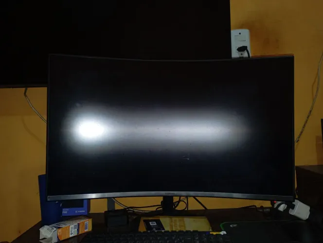 Monitor Samsung curvo 32 pol