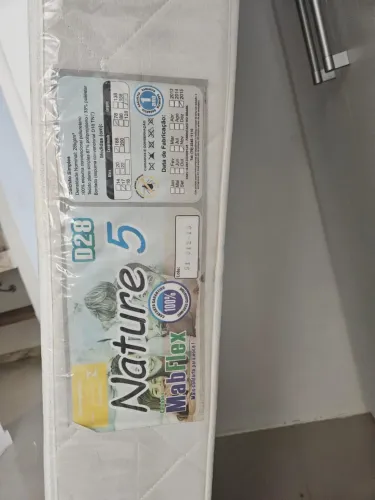 Colchão solteiro seminovo