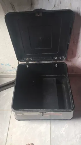 Baú MN3 90 LT pra Vender rápido ? ué. Só vai o baú ?
