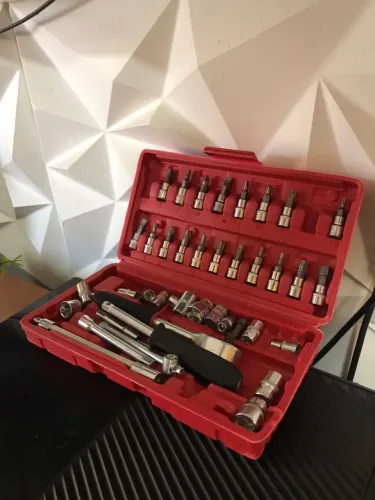 Kit Jogo Soquete 46 Peças com Catraca e Maleta - Novo
