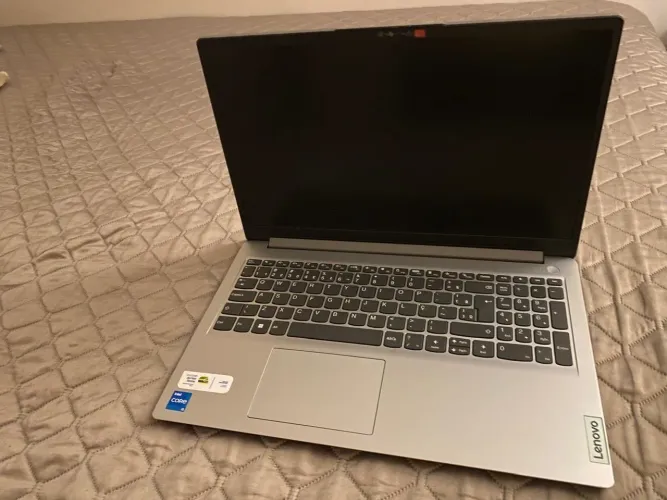 Vendo notebook lenovo intel core i5