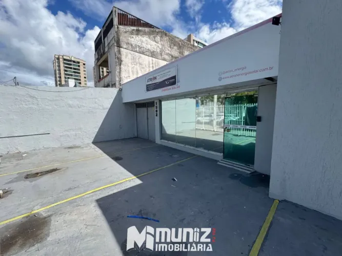 Imóvel Comercial Completo na Av. Hermes Fontes  Ideal Para Empresas e Clínicas