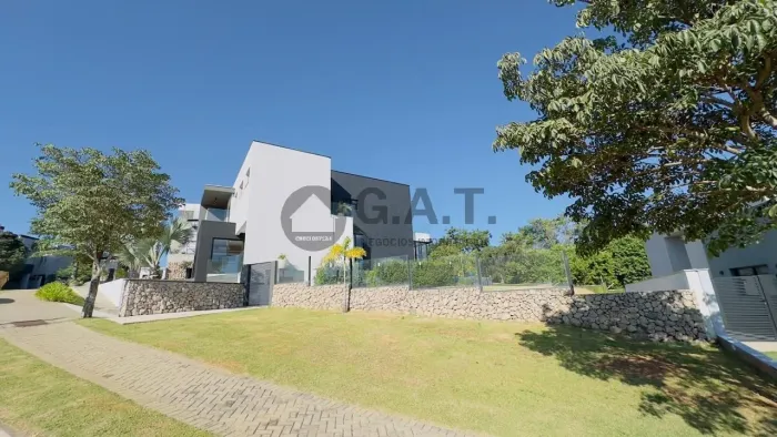 Aluguel de Casa em Condomínio de Luxo em Alphaville Nova Esplanada 1, Votorantim-SP: 4 qua