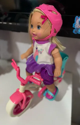 Boneca Little Mommy