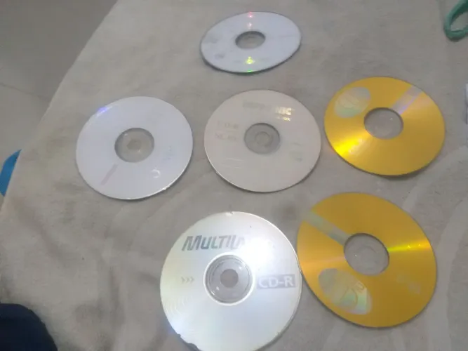 CDs e DVDs das copas do mundo e brasileirão para você que tem computador é