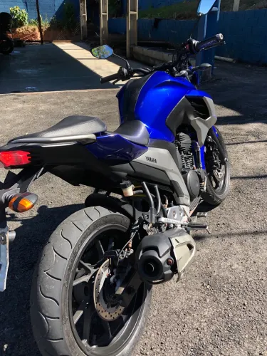Yamaha Fazer 250 único dono aceito moto de menor valor