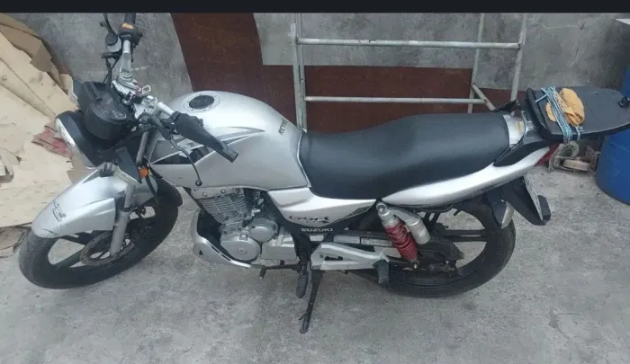 Vendo Suzuki gsr 125