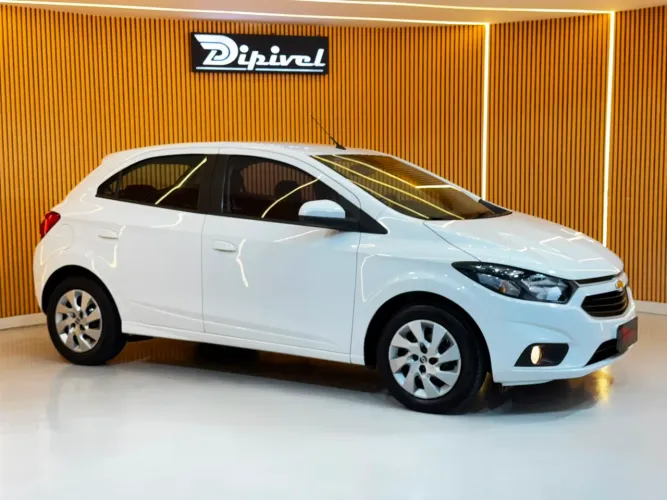 Chevrolet Onix Hatch LT 1.4 8V Flex Mec. 4P 2017