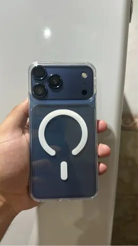 iPhone XS Max na carcaça do 17 pro Max 