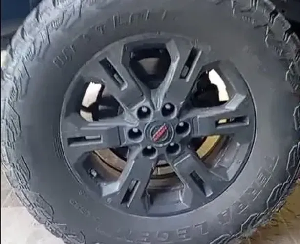 Aro original pro4x frontier 17"