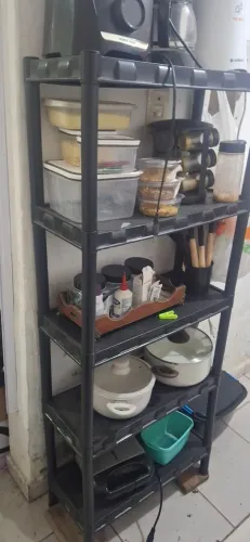 GAVETEIRO + ESTANTE DE PLÁSTICO PRETO - KIT R$ 150