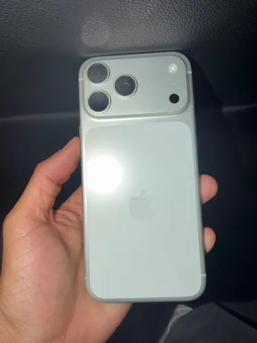 iPhone 17 pro Max 256 SILVER, APENAS VENDA!
