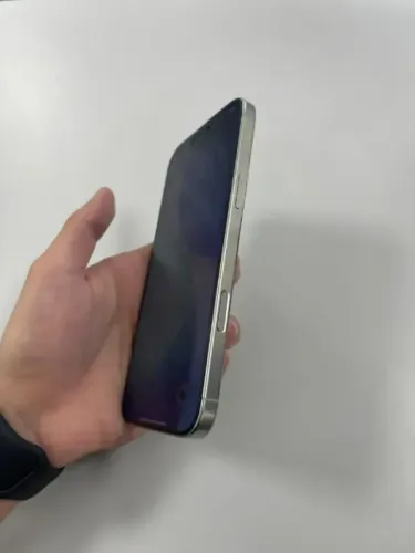 iPhone 16 Pro 256GB Titânio Branco - Impecável - Salvador. baixei pra vender logo