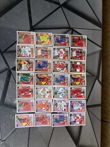 Vendo figurinhas legend