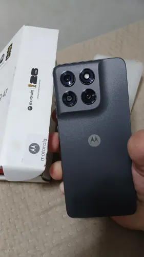Vendo esse celular da marca moto g47 128 gb zerado na caixa 